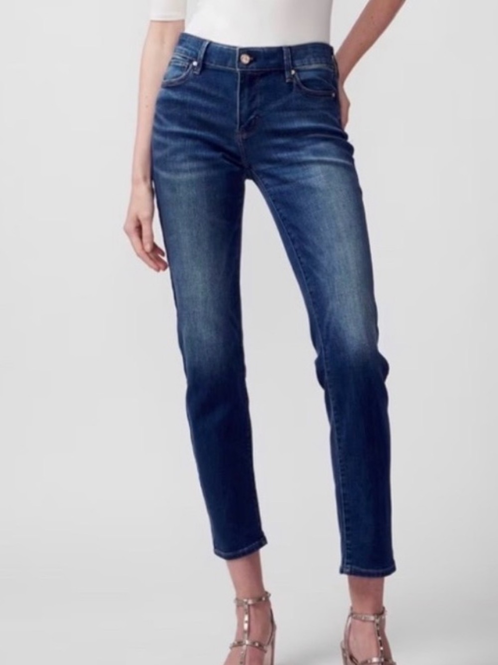 WHBM Mid Rise Slim Straight Leg Jeans 10